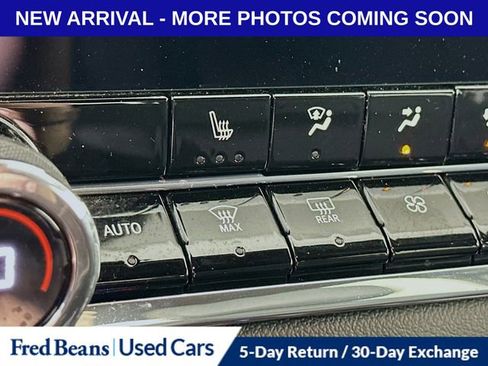 Used 2023 Chevrolet Colorado LT w/ LT Convenience Package II AWD/4WD image 27