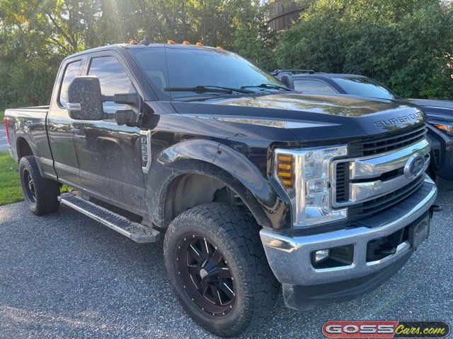 Used 2019 Ford F250 XLT w/ XLT Value Package AWD/4WD image 2