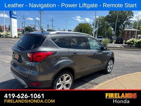 Used 2019 Ford Escape Titanium FWD image 5