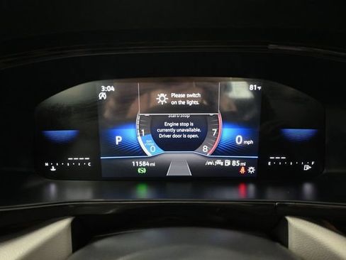 Used 2024 Volkswagen Taos S FWD image 13