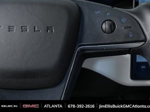 Used 2022 Tesla Model X Plaid image 11