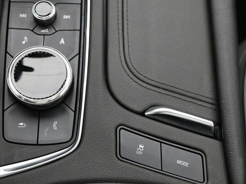 Used 2025 Cadillac XT6 Premium Luxury image 27