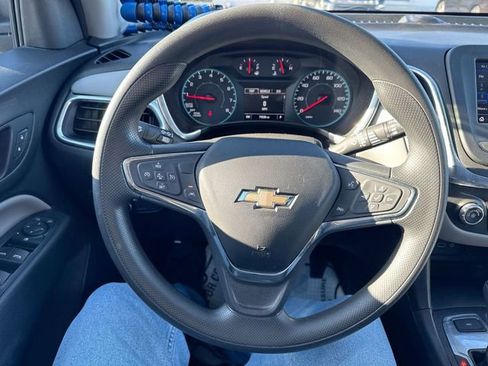 Used 2020 Chevrolet Equinox LS image 14