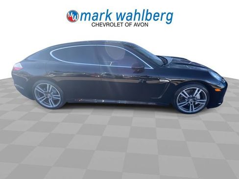 Used 2013 Porsche Panamera 4S image 9
