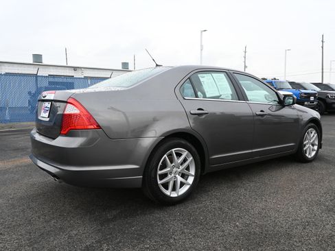 Used 2012 Ford Fusion SEL image 2