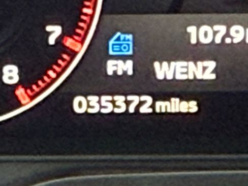 Used 2023 Mitsubishi Outlander SEL image 34