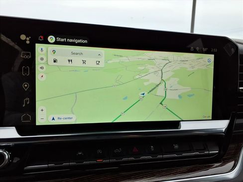 New 2026 GMC Sierra 1500 SLE w/ Preferred Package image 10