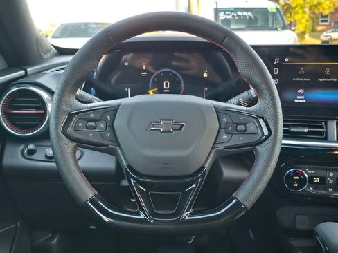 New 2026 Chevrolet Trax RS w/ Sunroof Package FWD image 14