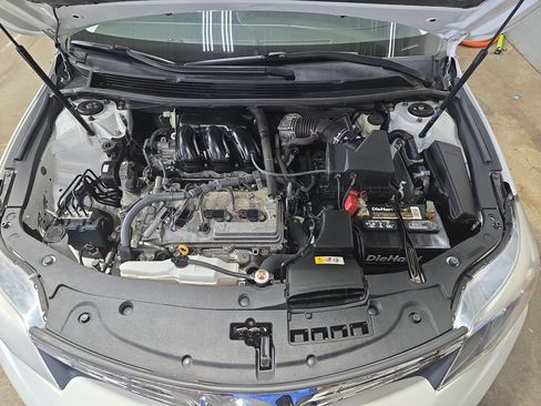 Used 2018 Toyota Avalon Touring w/ Carpet Mat Package FWD image 31