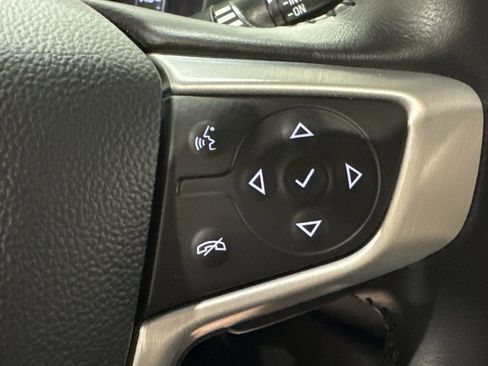 Used 2022 GMC Terrain SLT image 6