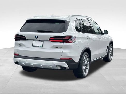 New 2026 BMW X5 xDrive40i image 4