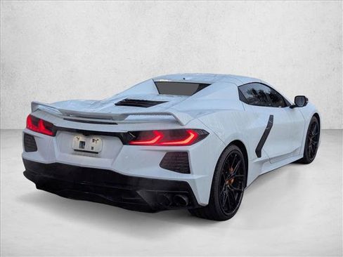 Used 2022 Chevrolet Corvette Stingray Premium Conv w/ Z51 Performance Package RWD image 5