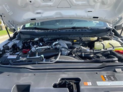 New 2026 Ford F250 XLT w/ FX4 Off-Road Package image 27