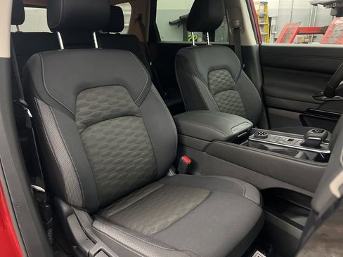 New 2026 Nissan Pathfinder SV AWD/4WD image 48