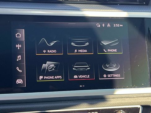 Used 2022 Audi Q3 2.0T Premium w/ Convenience Package image 25