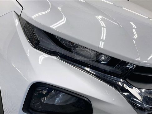 Used 2023 Chevrolet TrailBlazer LS image 24