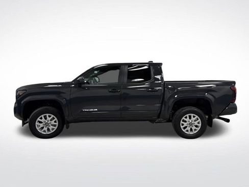 Used 2024 Toyota Tacoma SR5 image 11
