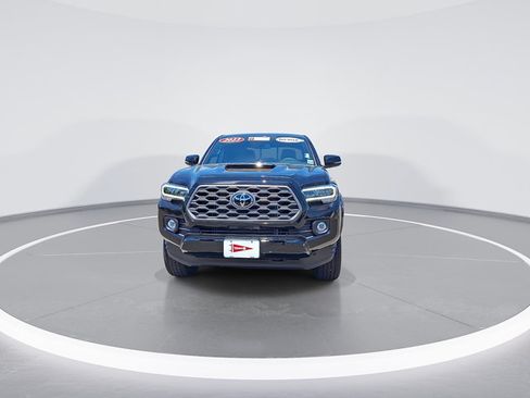 Certified 2023 Toyota Tacoma TRD Sport AWD/4WD image 4