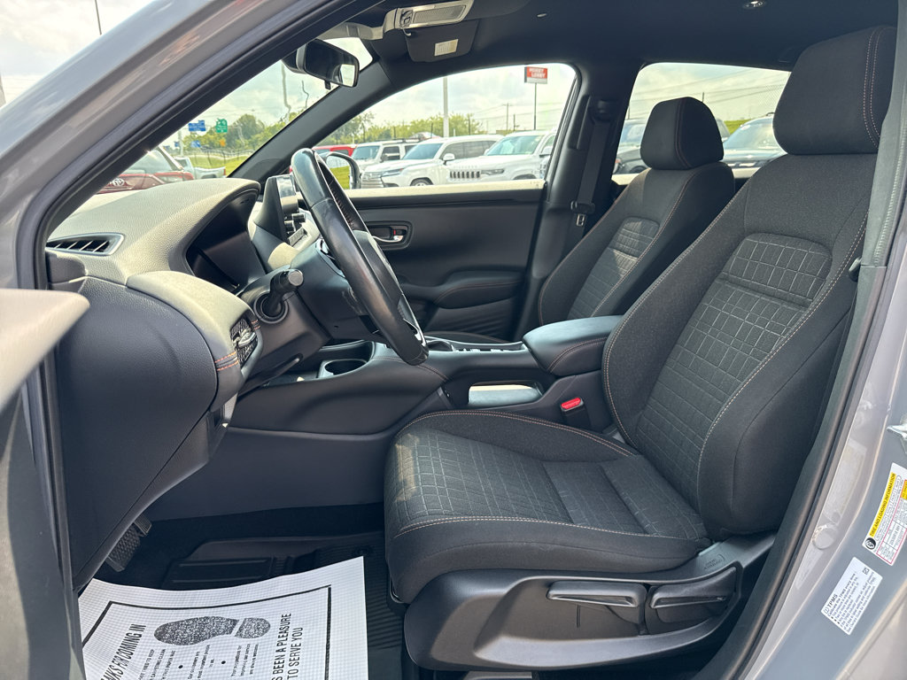 Used 2024 Honda HR-V Sport image 10