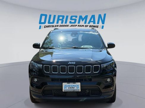 Used 2023 Jeep Compass Latitude AWD/4WD image 6