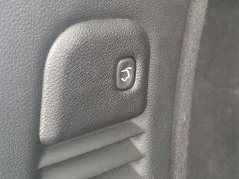 Used 2024 Dodge Durango GT image 13