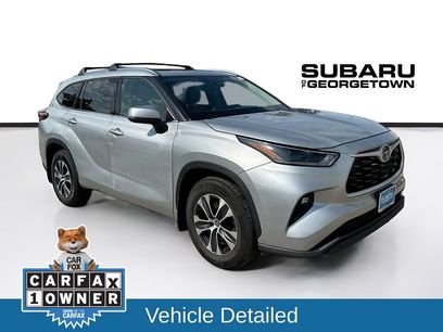 Used 2021 Toyota Highlander XLE