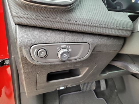 New 2026 Chevrolet TrailBlazer LT w/ Midnight Edition image 16