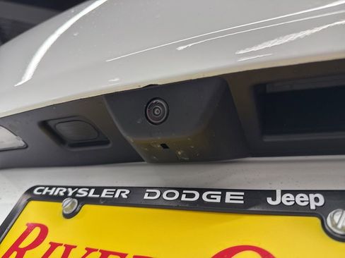 New 2025 Jeep Grand Cherokee L Limited AWD/4WD image 7
