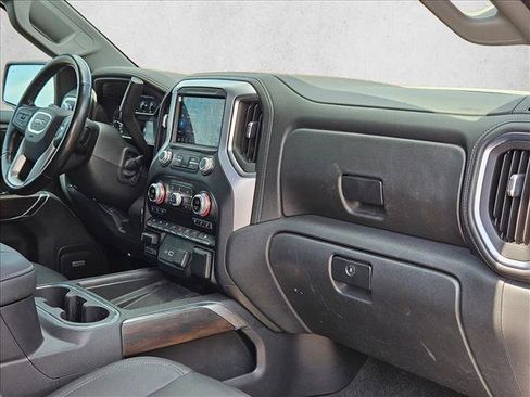 Used 2021 GMC Sierra 1500 SLT w/ SLT Premium Plus Package AWD/4WD image 19