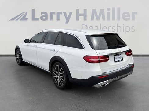 Used 2022 Mercedes-Benz E 450 4MATIC All-Terrain Wagon image 3