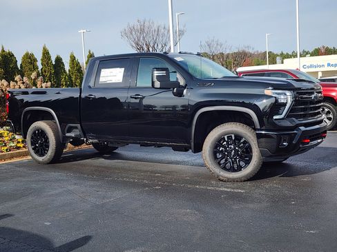 New 2026 Chevrolet Silverado 2500 LTZ w/ Trail Boss Package image 3