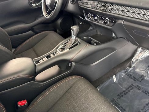 Certified 2023 Honda HR-V Sport image 31