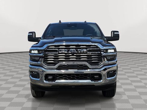 Used 2025 RAM 2500 Big Horn AWD/4WD image 3
