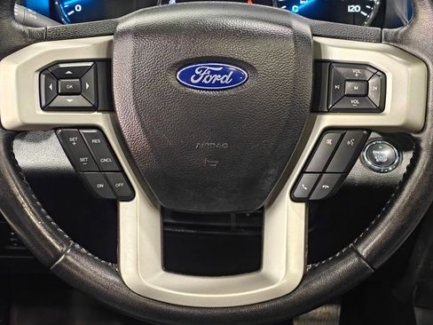 Used 2019 Ford F150 Lariat AWD/4WD image 5