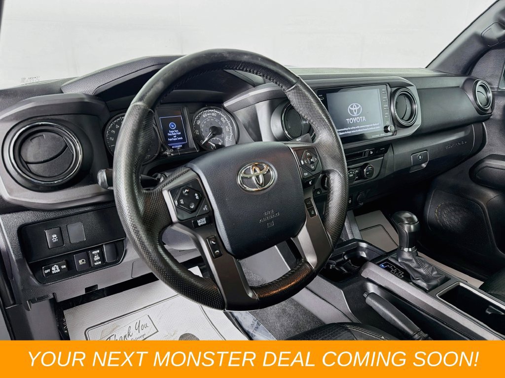 Used 2020 Toyota Tacoma TRD Sport AWD/4WD image 9