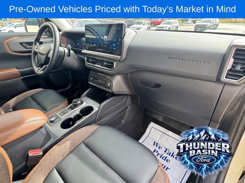 Used 2025 Ford Bronco Sport Outer Banks w/ Outer Banks Tech Package+ AWD/4WD image 34