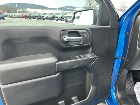 Used 2023 Chevrolet Silverado 1500 Custom image 20