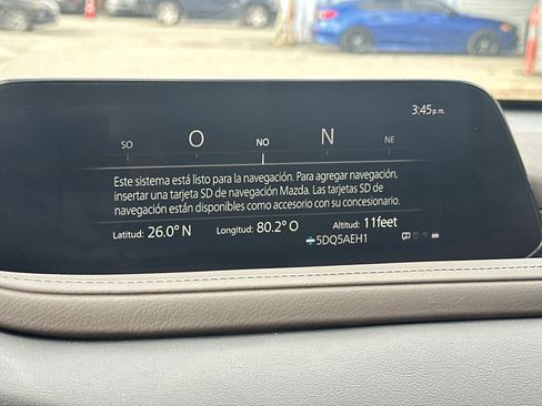 Used 2023 MAZDA CX-30 AWD 2.5 S w/ Premium Package image 18