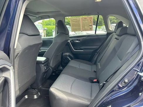 Used 2025 Toyota RAV4 XLE w/ Convenience Package FWD image 18