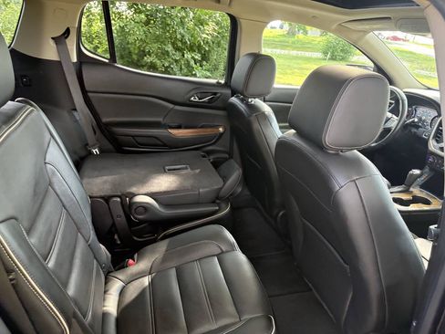 Used 2017 GMC Acadia Denali AWD/4WD image 33