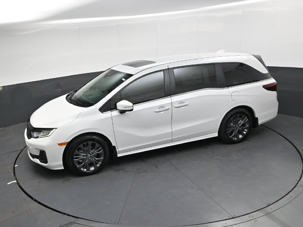 New 2027 Honda Odyssey Touring image 19