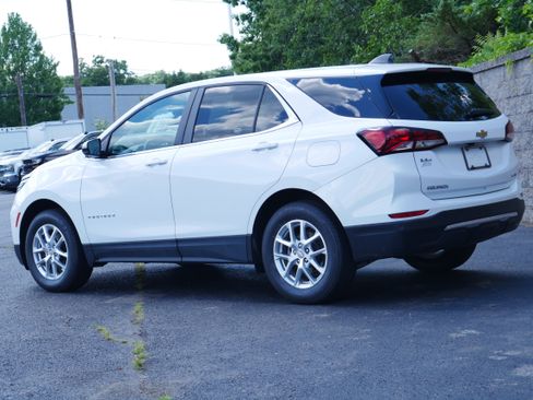 Certified 2024 Chevrolet Equinox LT AWD/4WD image 4