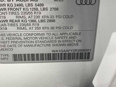 Used 2024 Audi Q5 2.0T Premium image 35