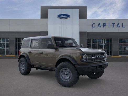 New 2025 Ford Bronco 4-Door w/ Sasquatch Package image 7