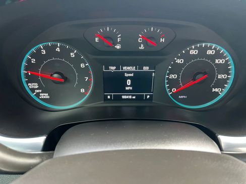 Used 2020 Chevrolet Traverse LS image 19