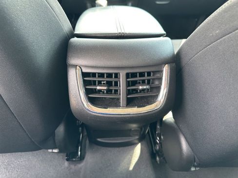 Used 2024 Chevrolet Malibu LT image 13