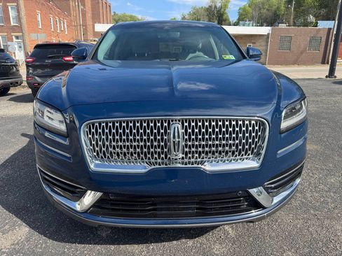 Used 2019 Lincoln Nautilus Reserve AWD/4WD image 5