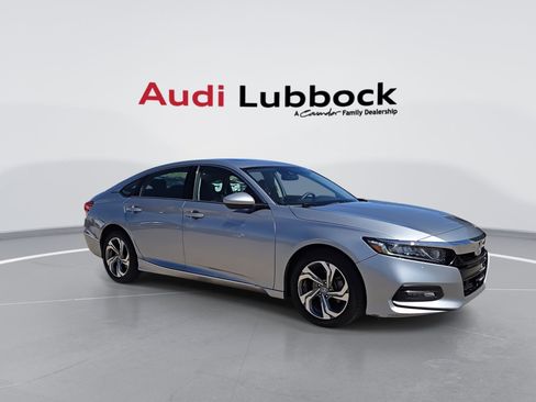 Used 2018 Honda Accord EX image 2