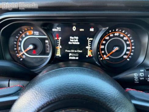 Used 2024 Jeep Wrangler Rubicon image 34