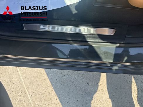 Used 2023 Jeep Grand Cherokee L Summit w/ Advanced Protech Group IV image 53